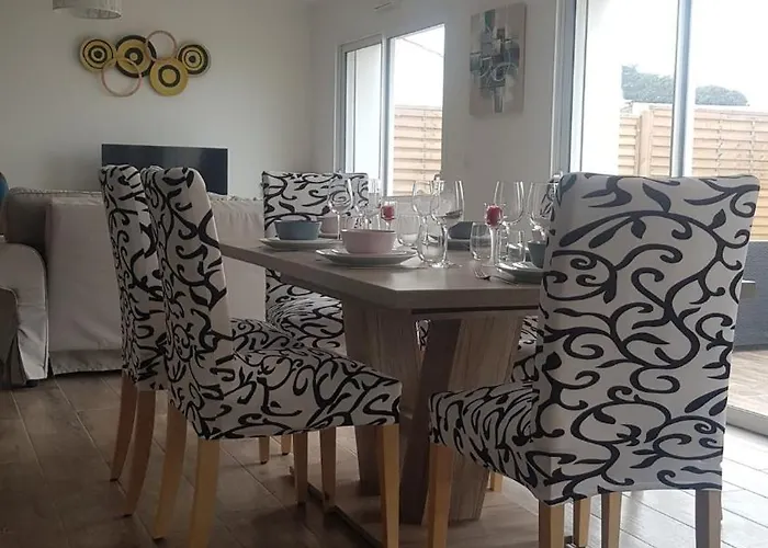 Holiday home Elise, Lumineuse Et Proche L'Epine (Vendee)