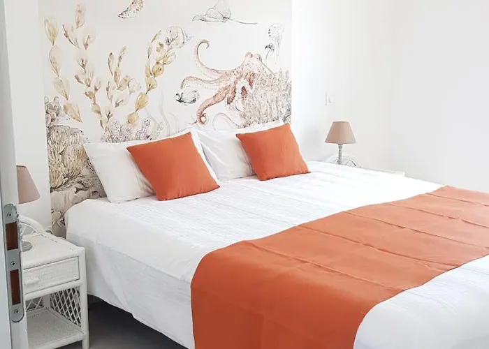 Holiday home Elise, Lumineuse Et Proche